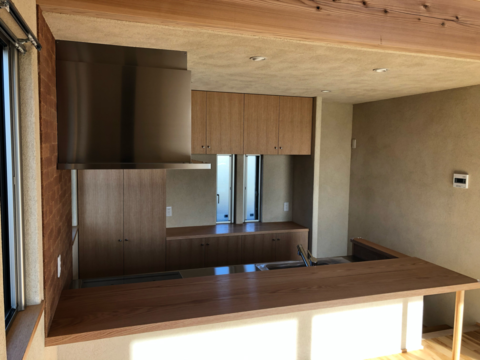 大きな吹き抜けの家